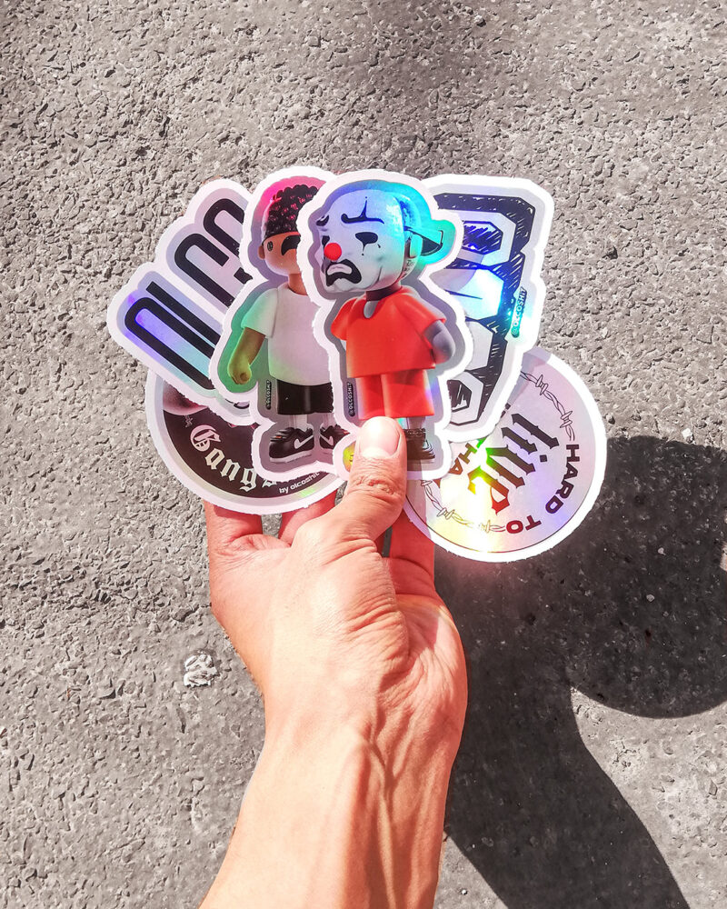 6 Stickers vinil mate con protector UV y resistentes al agua.